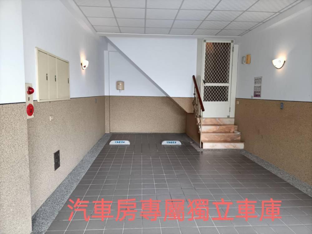 御花園商務旅舘虎尾舘-金花園汽車旅舘066 Motel Huwei Exterior foto